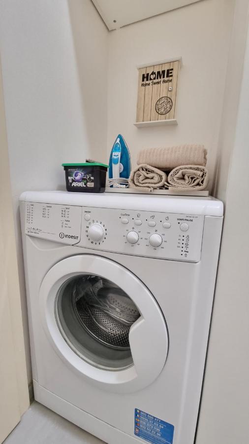 Finnem Rentals Jicinska Prague Ngoại thất bức ảnh